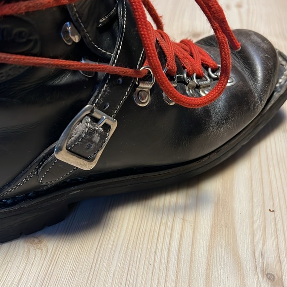 Fabiano Leather Mountain Boots - Picture 9 of 12